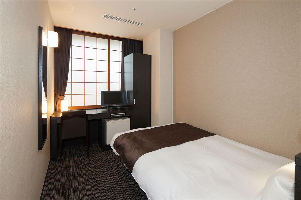 Kyoto Dai-Ni Tower Hotel Zewnętrze zdjęcie