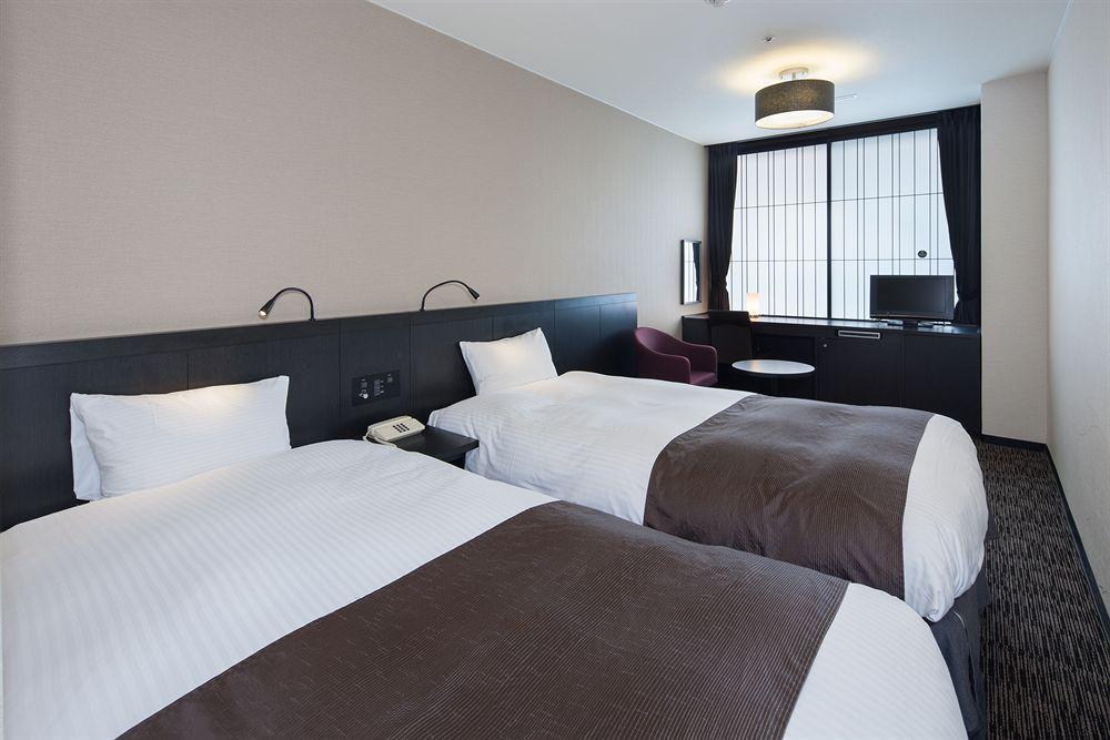 Kyoto Dai-Ni Tower Hotel Zewnętrze zdjęcie
